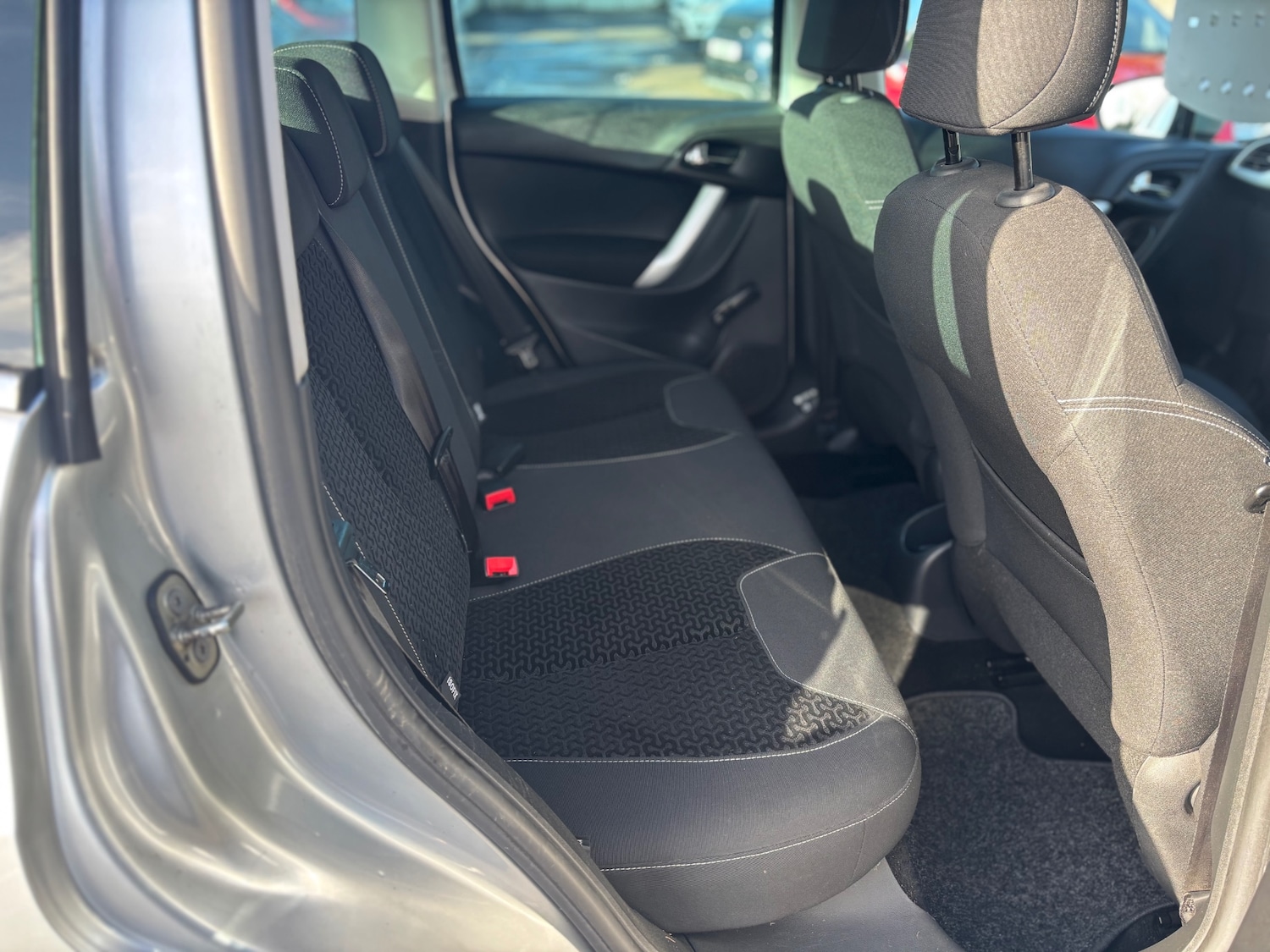 Used Citroen C3 2011 for sale - 77399290: Photo 8