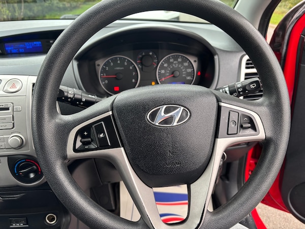 Used Hyundai i20 2010 for sale - 76281315: Photo 11