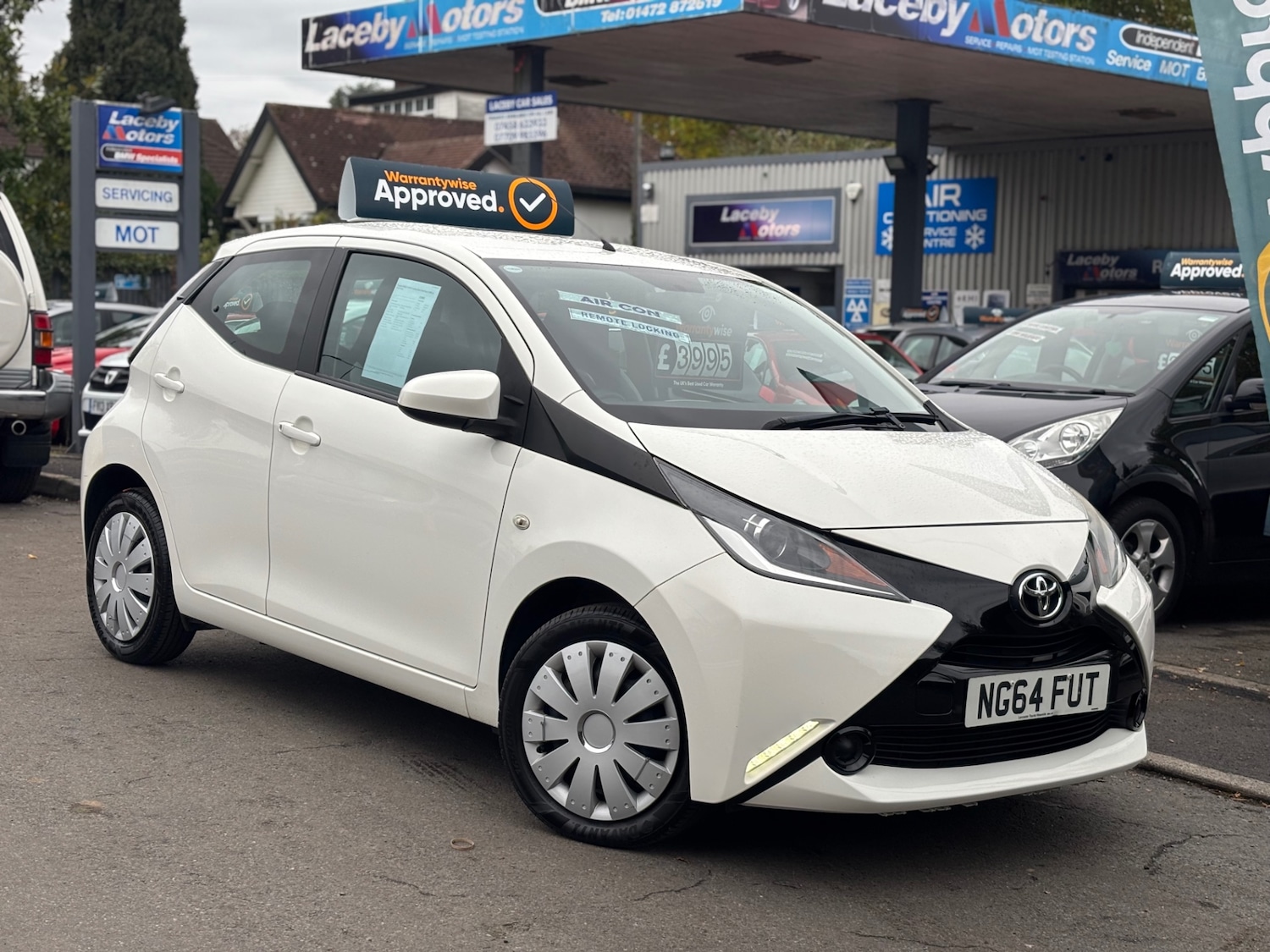 Used Toyota AYGO 2015 for sale - 76369465: Photo 1