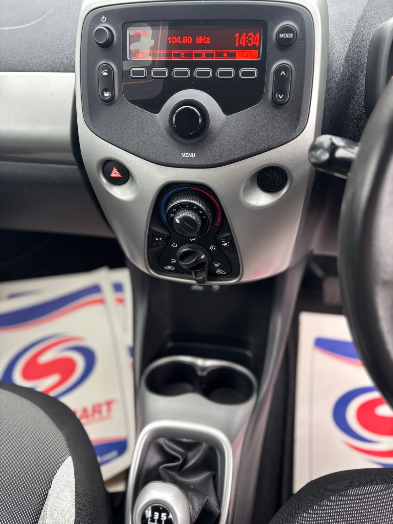 Used Toyota AYGO 2015 for sale - 76369465: Photo 11