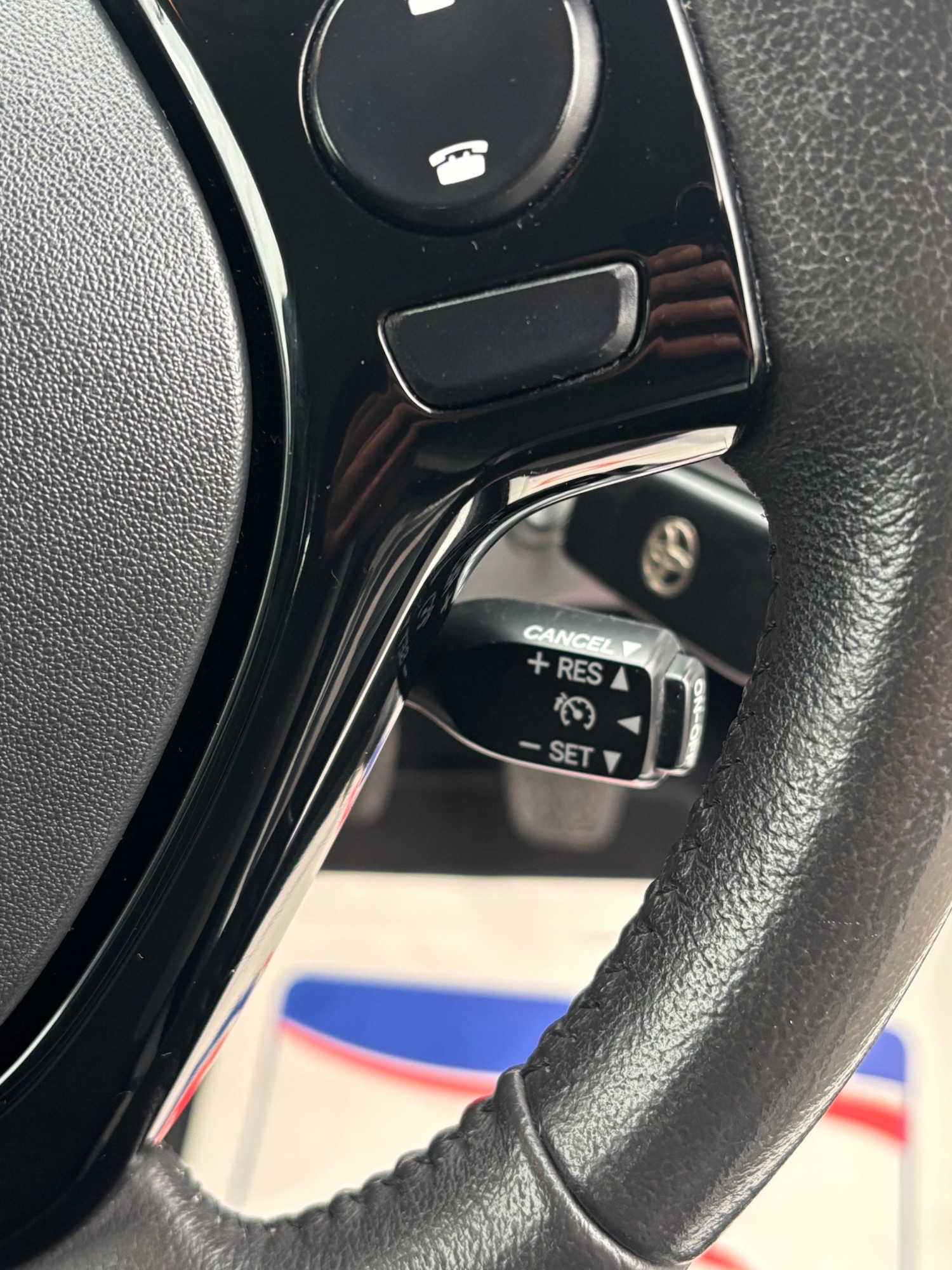 Used Toyota AYGO 2015 for sale - 76369465: Photo 15