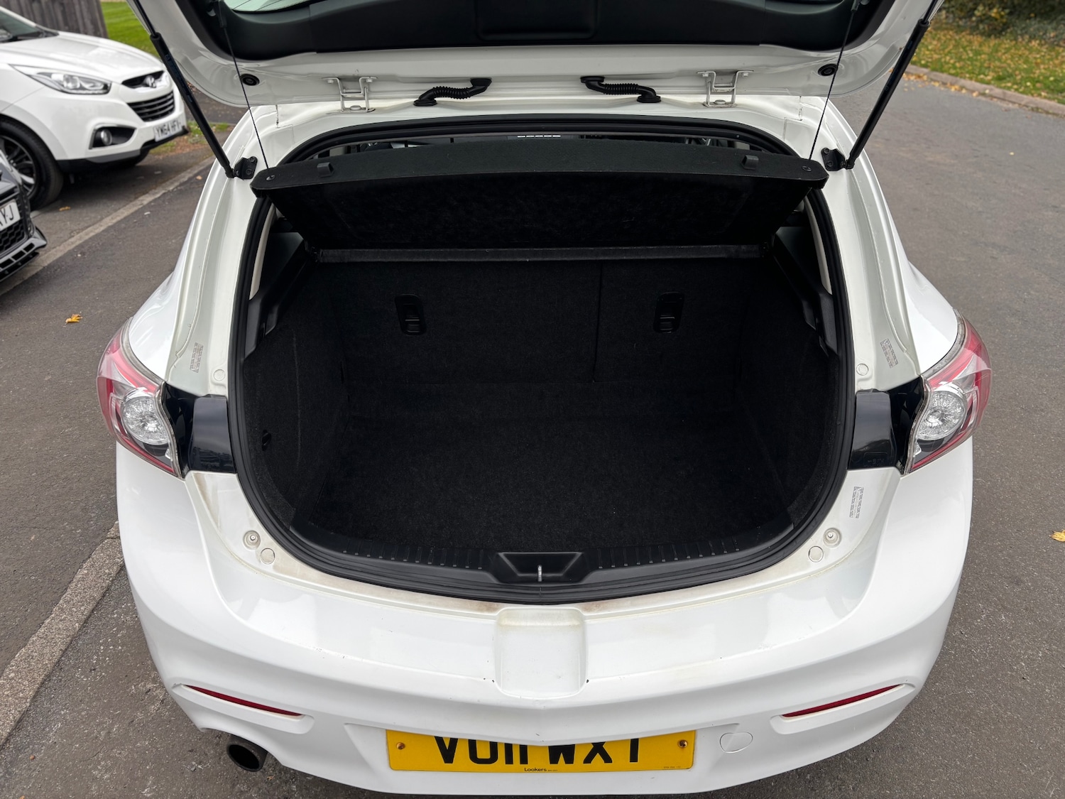 Used Mazda Mazda3 2011 for sale - 76366963: Photo 18