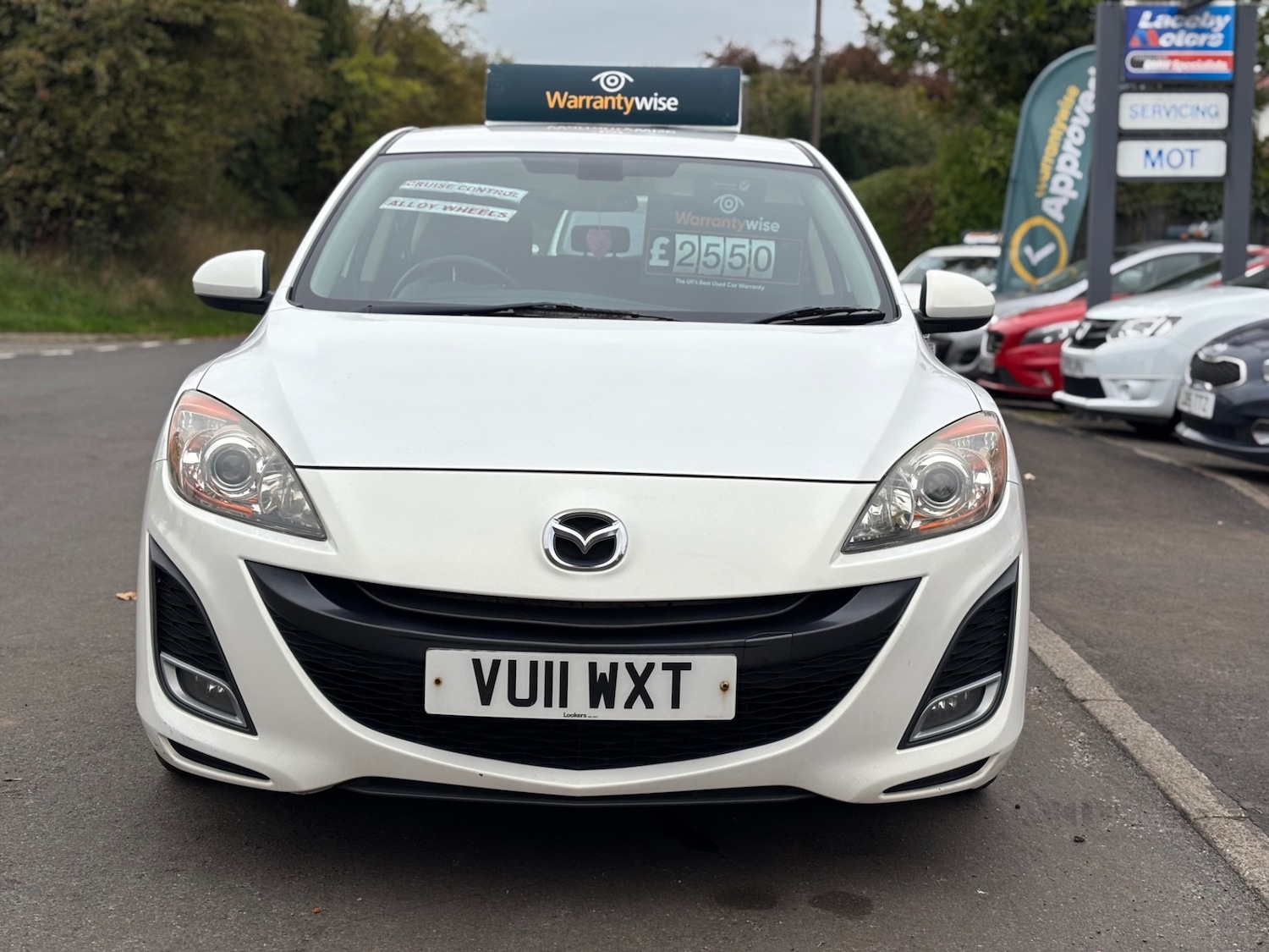 Used Mazda Mazda3 2011 for sale - 76366963: Photo 2