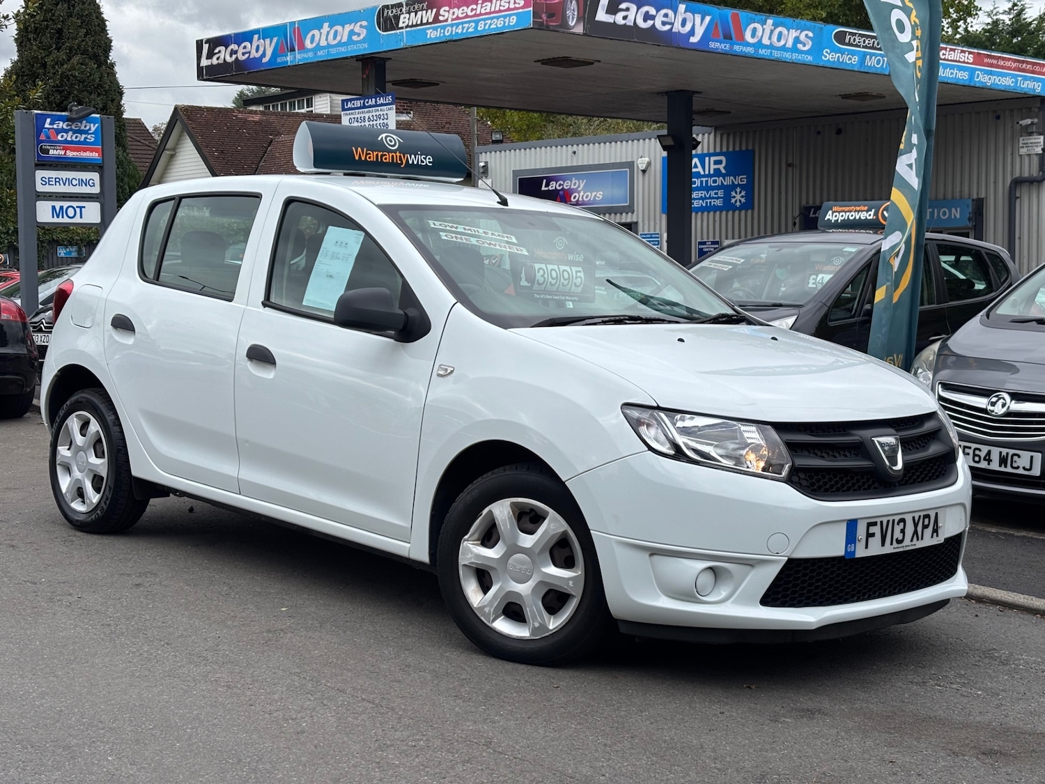 Used Dacia Sandero 2013 for sale - 76366821: Photo 1
