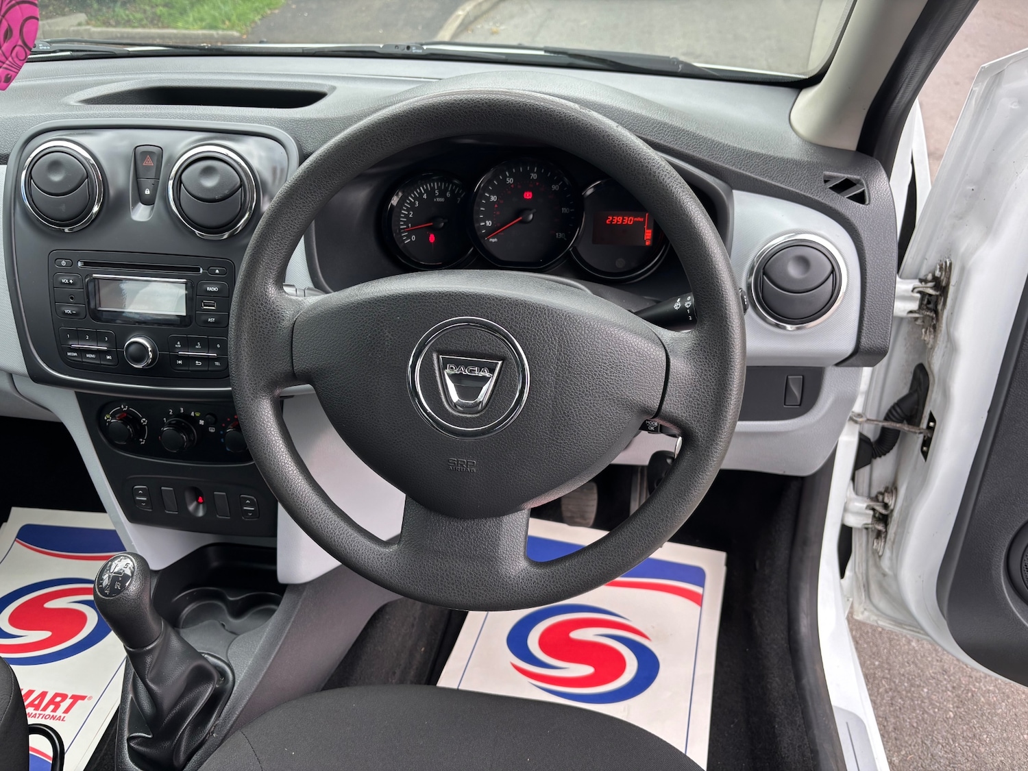 Used Dacia Sandero 2013 for sale - 76366821: Photo 11