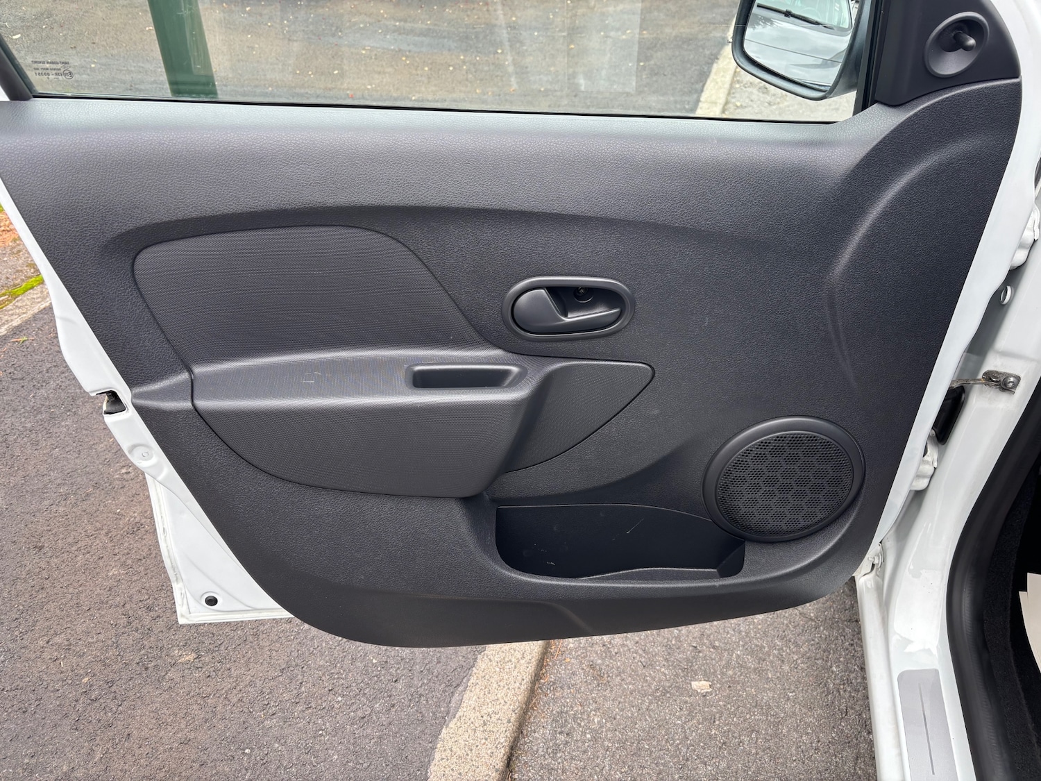 Used Dacia Sandero 2013 for sale - 76366821: Photo 16