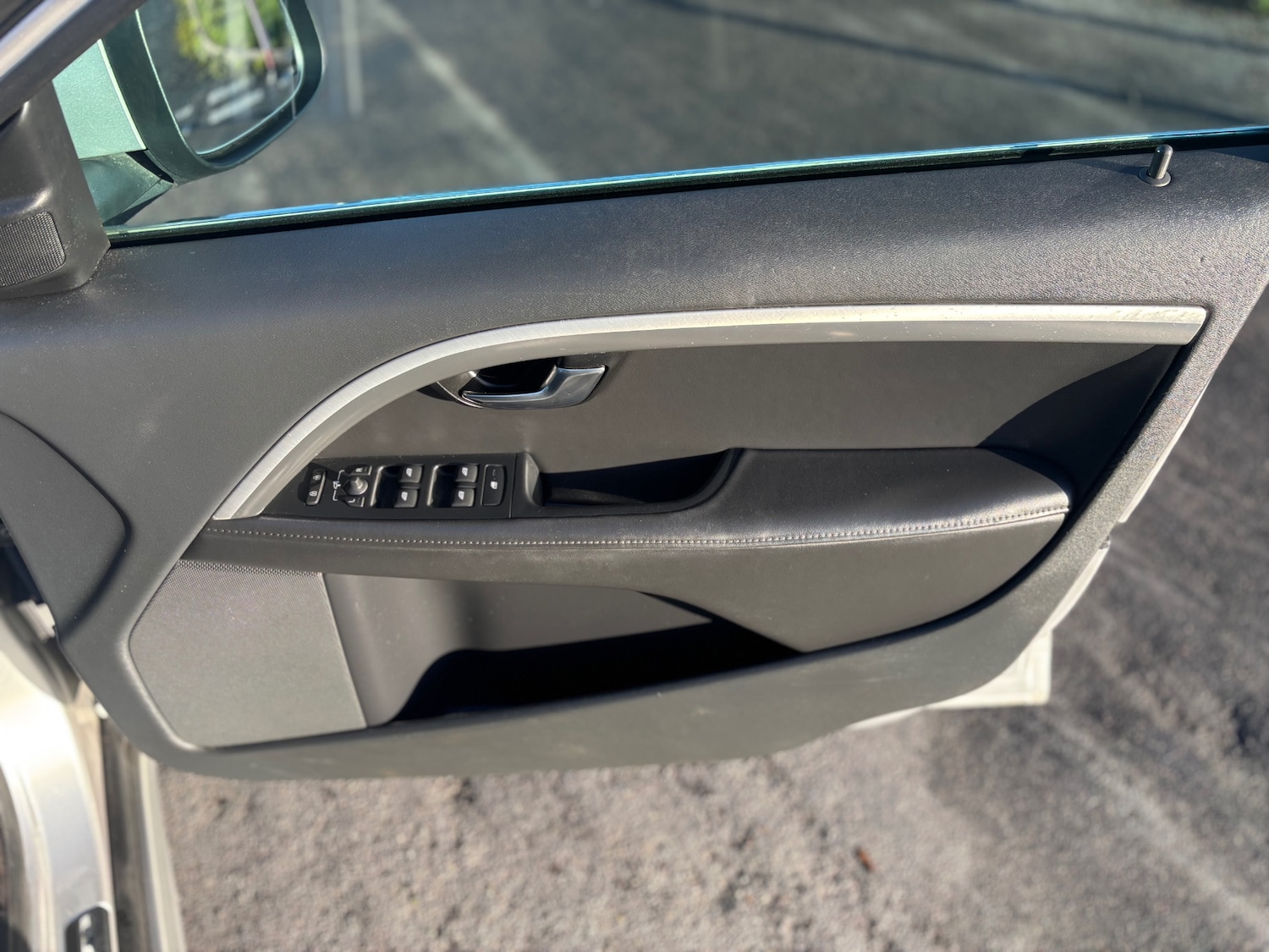 Used Volvo V70 2012 for sale - 76834655: Photo 23