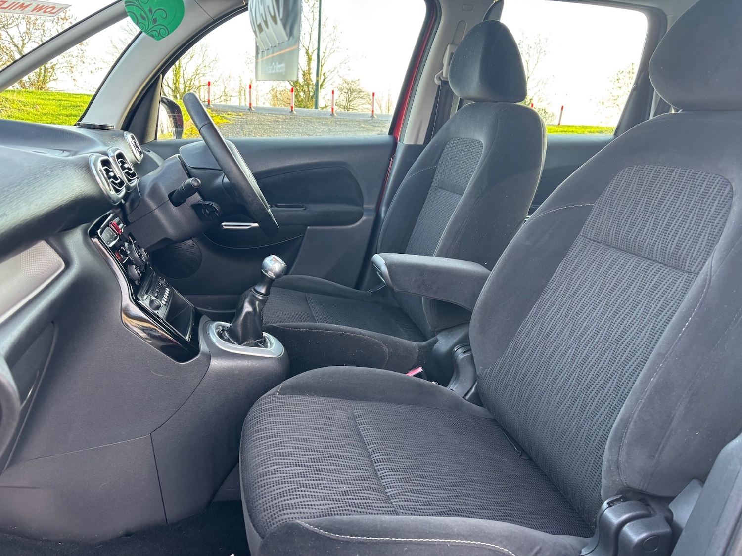 Used Citroen C3 Picasso 2010 for sale - 77086486: Photo 18