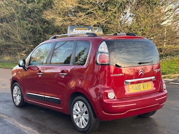 Used Citroen C3 Picasso 2010 for sale - 77086486: Photo