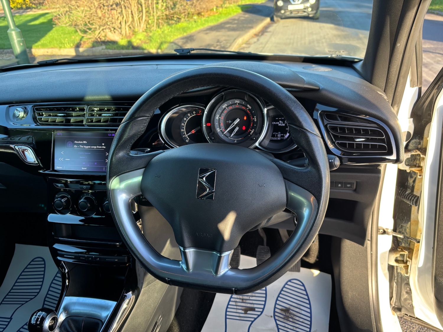 Used DS Automobiles DS 3 2015 for sale - 77003441: Photo 10