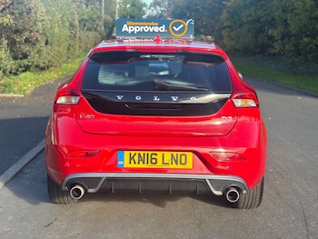 Used Volvo V40 2016 for sale - 76369458: Photo
