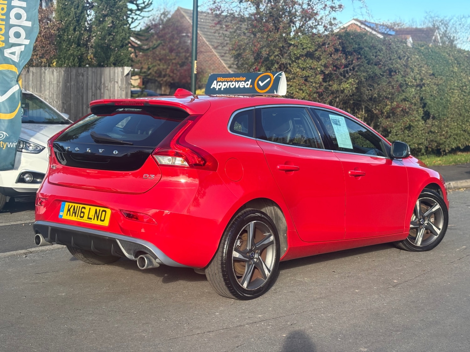 Used Volvo V40 2016 for sale - 76369458: Photo 5