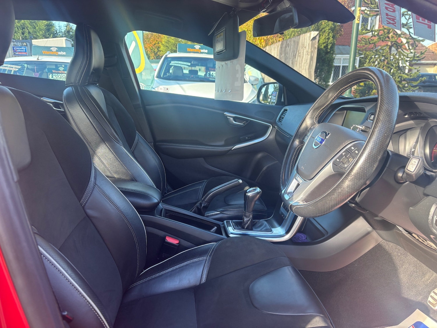 Used Volvo V40 2016 for sale - 76369458: Photo 8