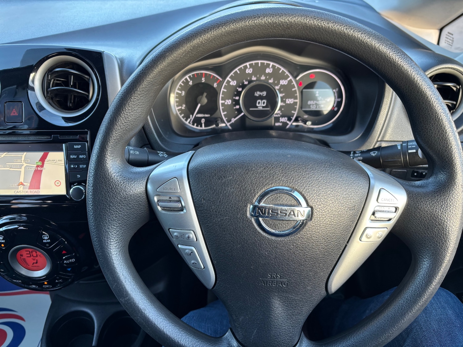 Used Nissan Note 2013 for sale - 76736415: Photo 11