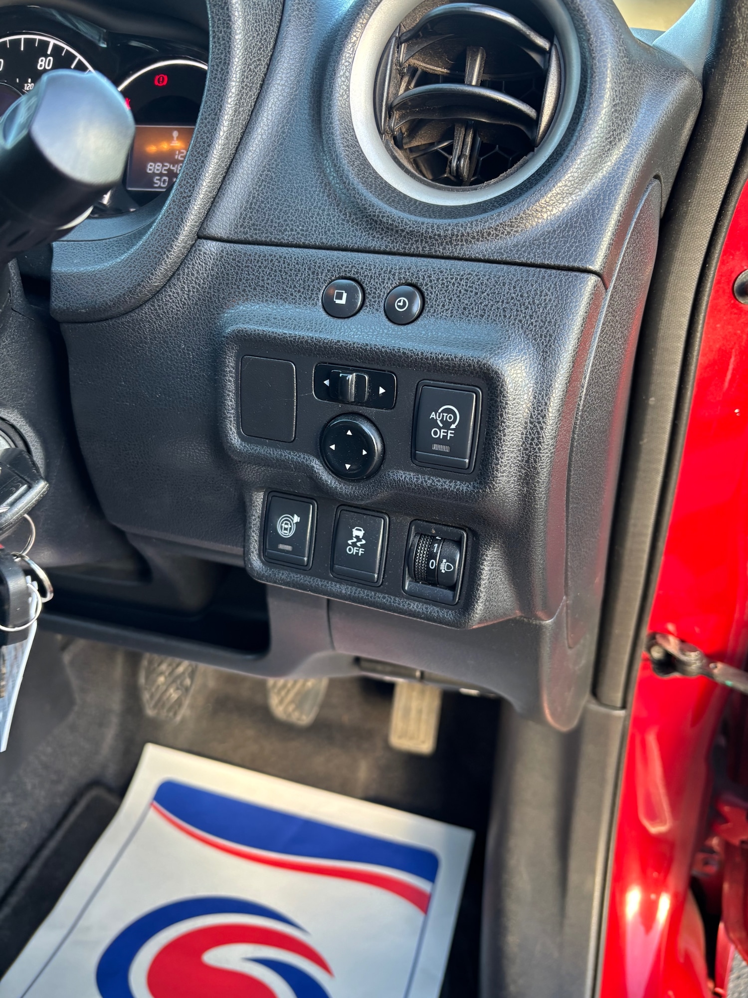 Used Nissan Note 2013 for sale - 76736415: Photo 12