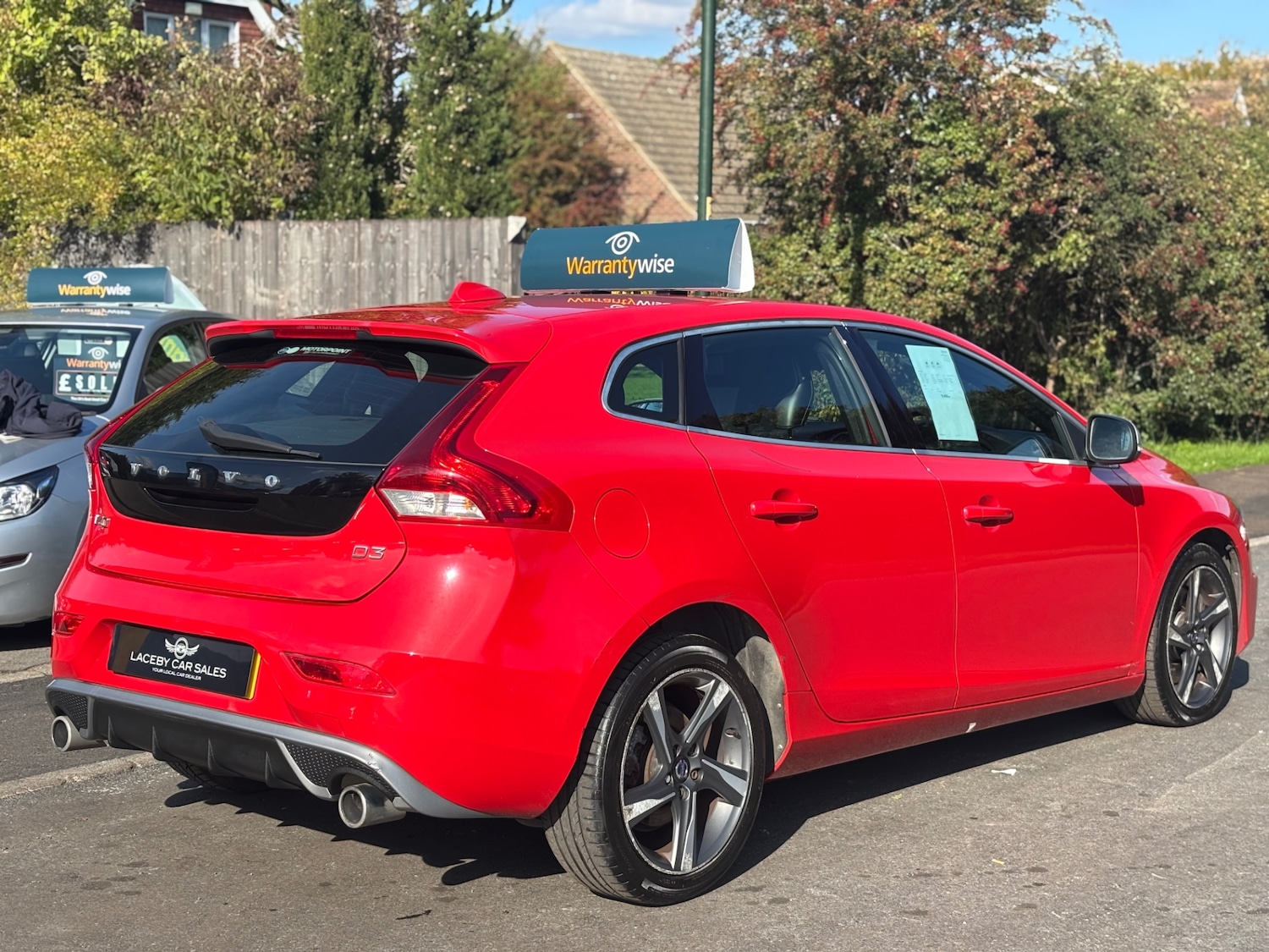 Used Volvo V40 2016 for sale - 76120467: Photo 6