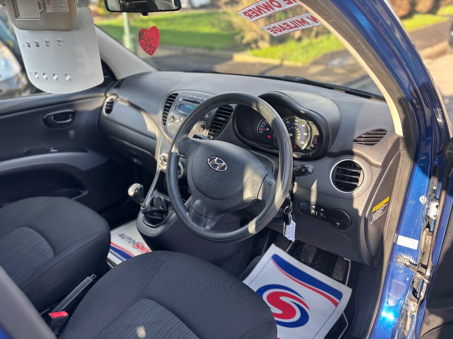 Used Hyundai i10 2013 for sale - 77575446: Photo 10