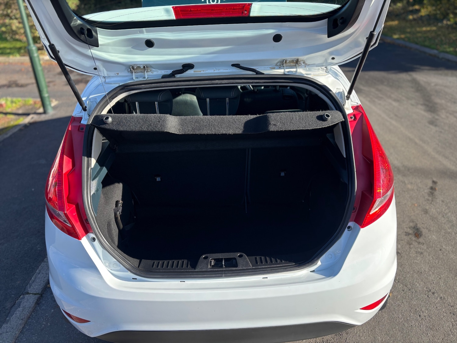 Used Ford Fiesta 2012 for sale - 76369429: Photo 16