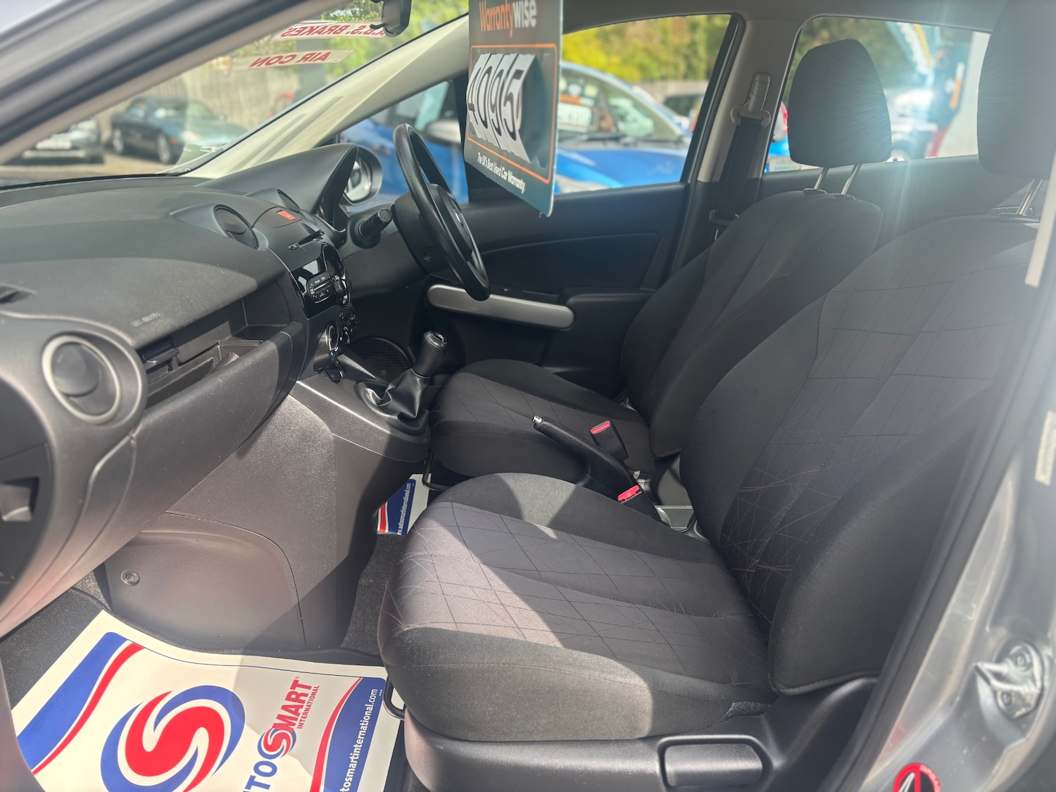 Used Mazda Mazda2 2013 for sale - 76367008: Photo 10