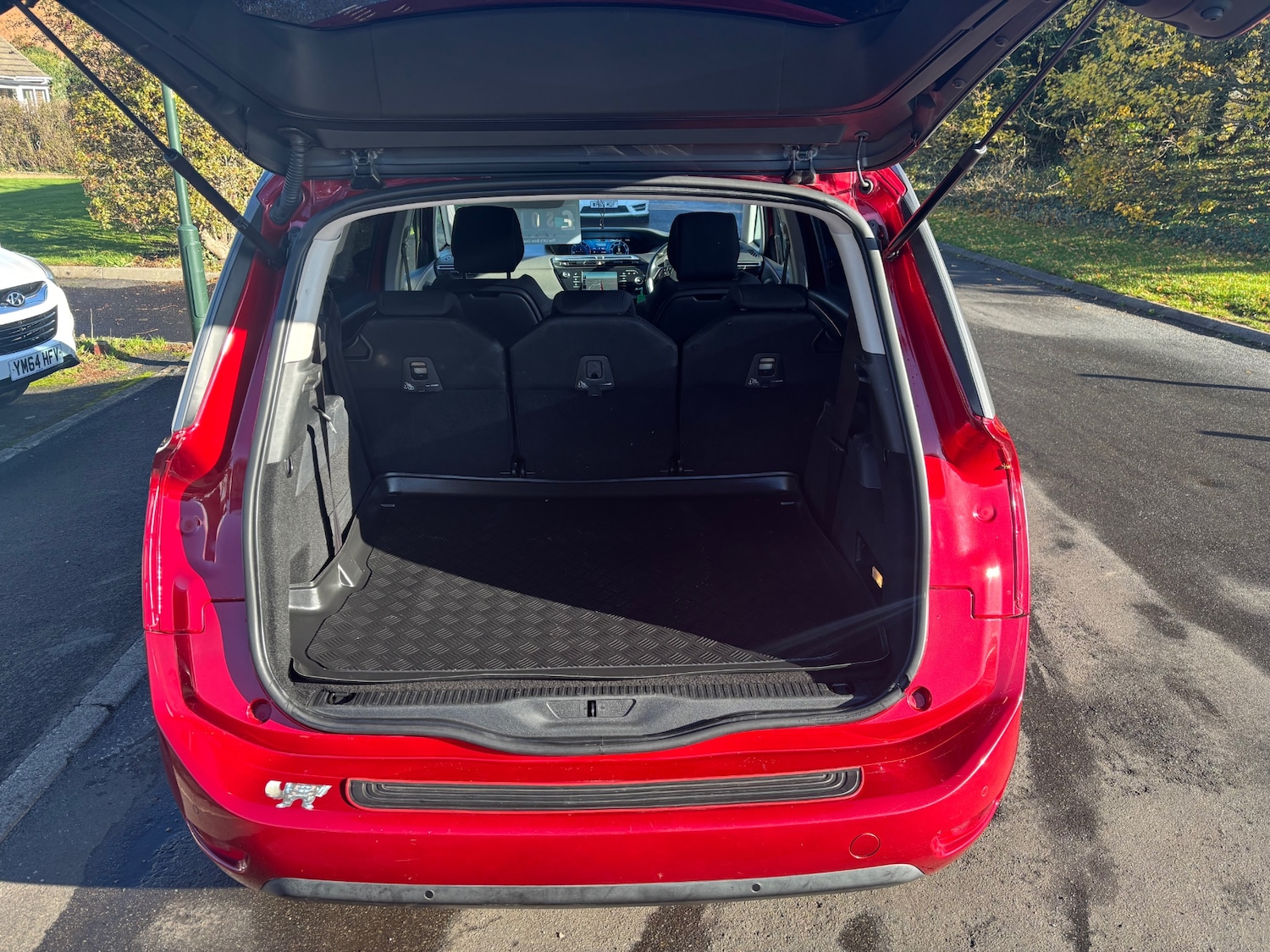 Used Citroen C4 Grand Picasso 2015 for sale - 76444727: Photo 15