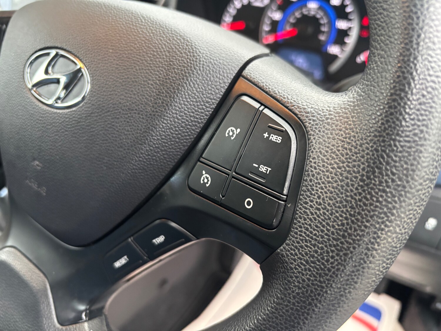 Used Hyundai i10 2014 for sale - 77403859: Photo 14