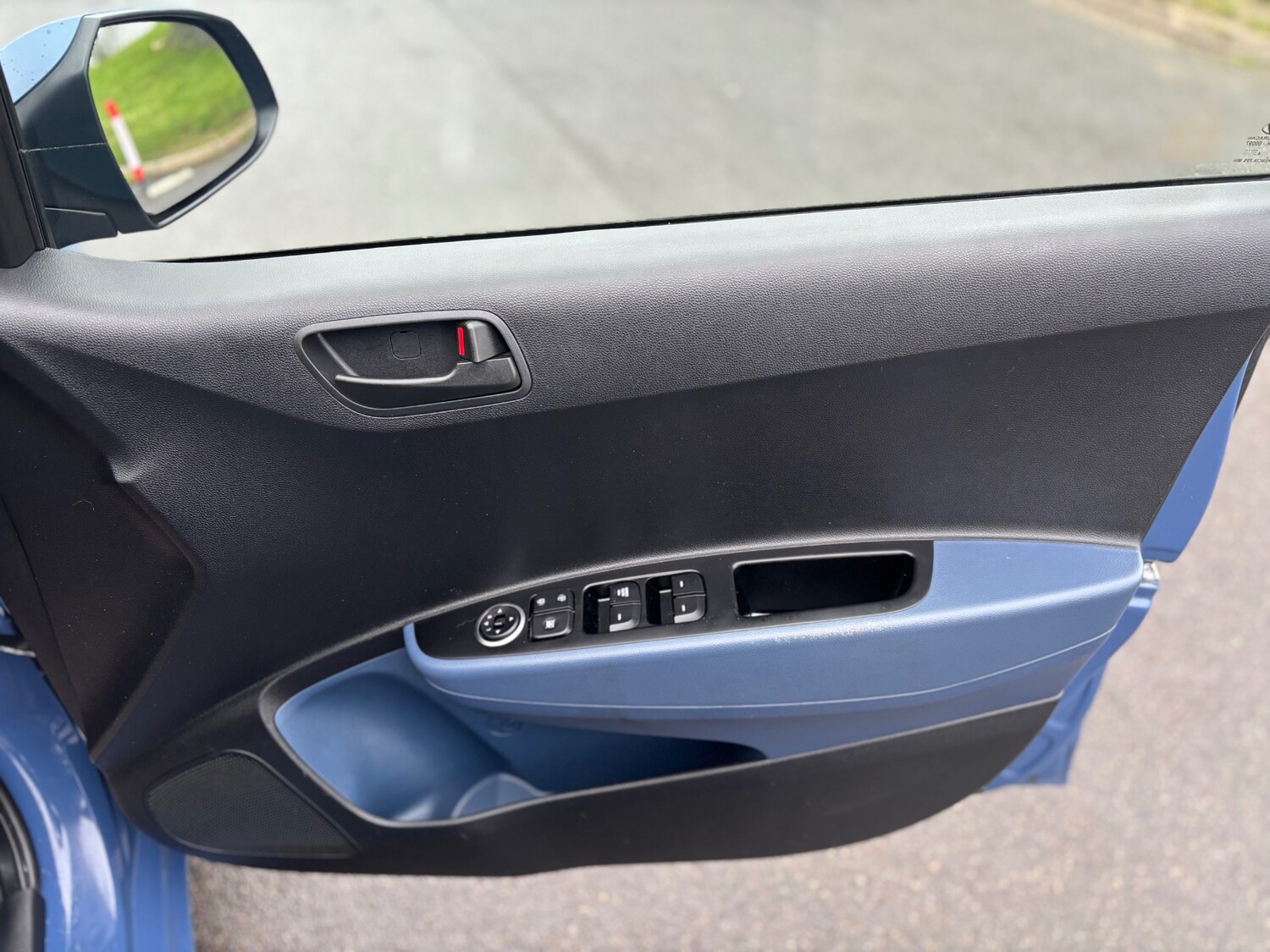 Used Hyundai i10 2014 for sale - 77403859: Photo 21