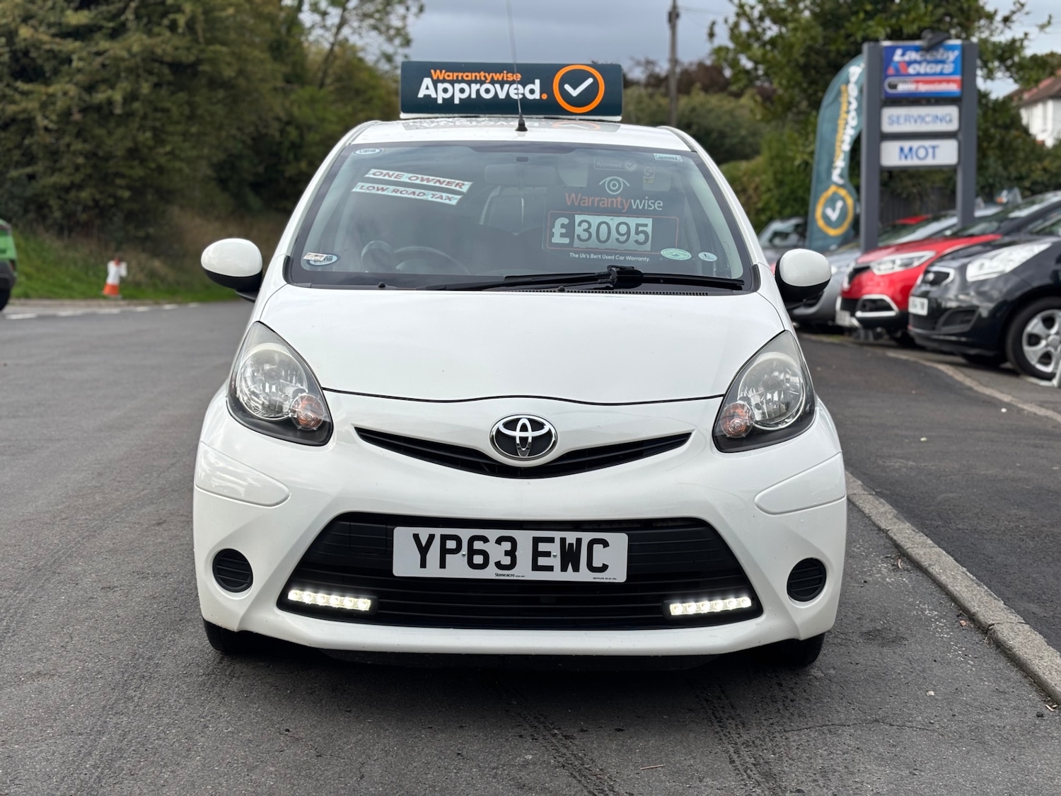 Used Toyota AYGO 2013 for sale - 76171477: Photo 2