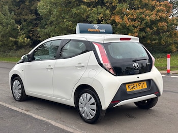 Used Toyota AYGO 2015 for sale - 76281664: Photo 4