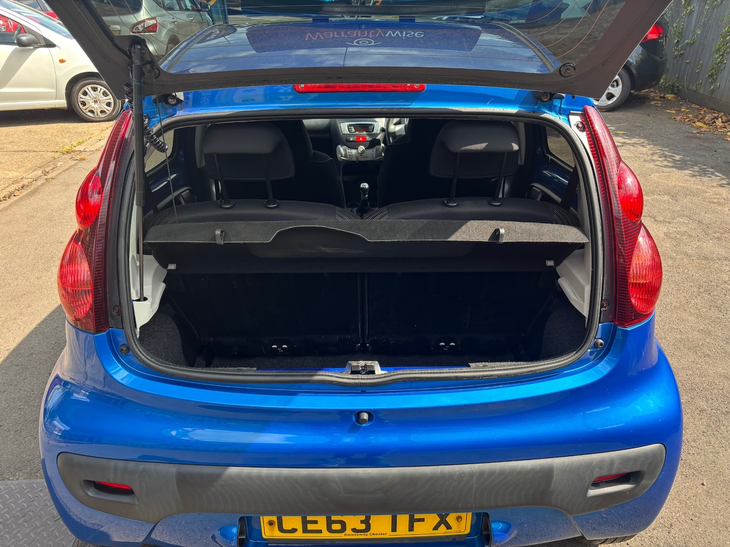 Vehicle 6