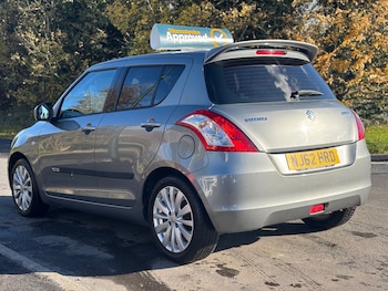 Used Suzuki Swift 2012 for sale - 76444691: Photo