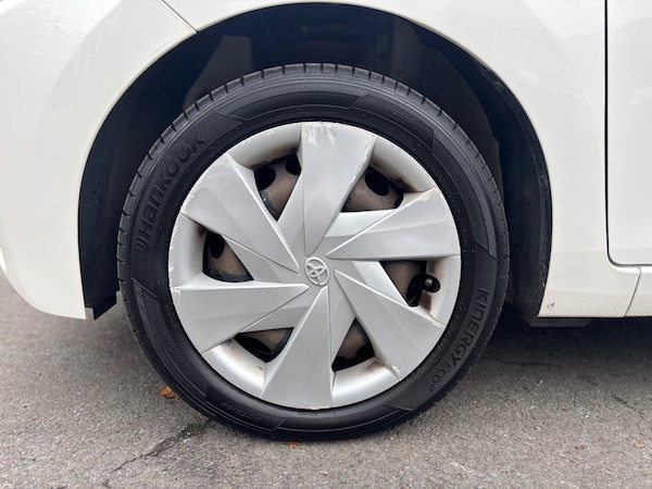 Used Toyota AYGO 2015 for sale - 76281427: Photo 17