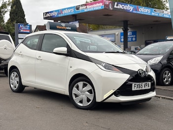 2015 (65) - 1.0 VVT-i X-Play 5dr