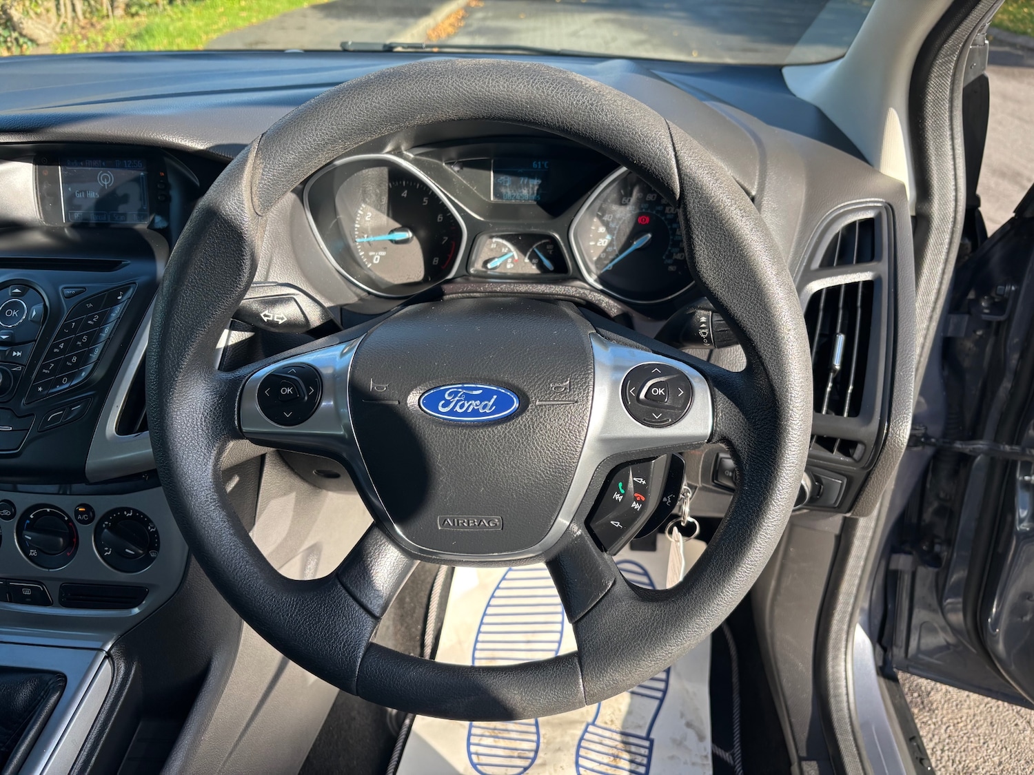 Used Ford Focus 2011 for sale - 76444735: Photo 10