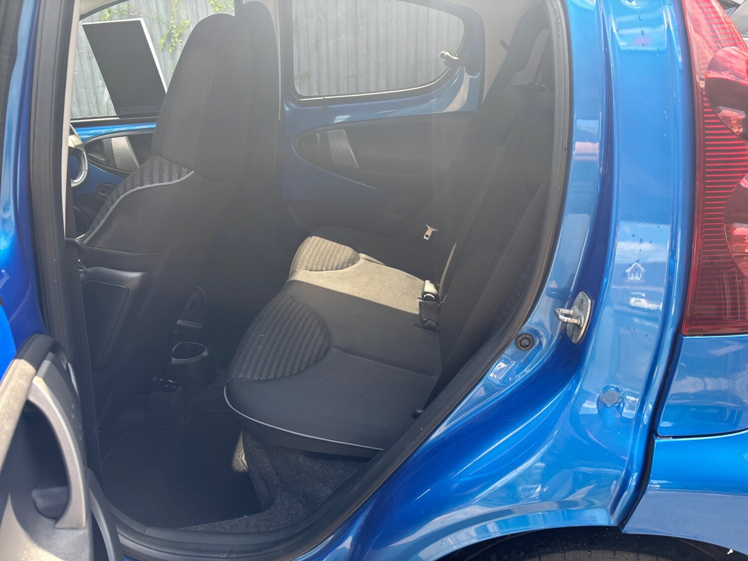 Used Peugeot 107 2013 for sale - 76366984: Photo 8