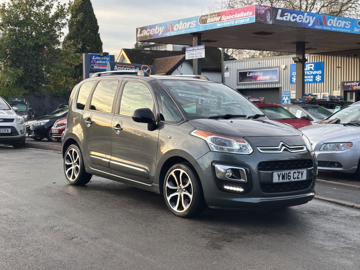 Used Citroen C3 Picasso 2016 for sale - 76935495: Photo 1