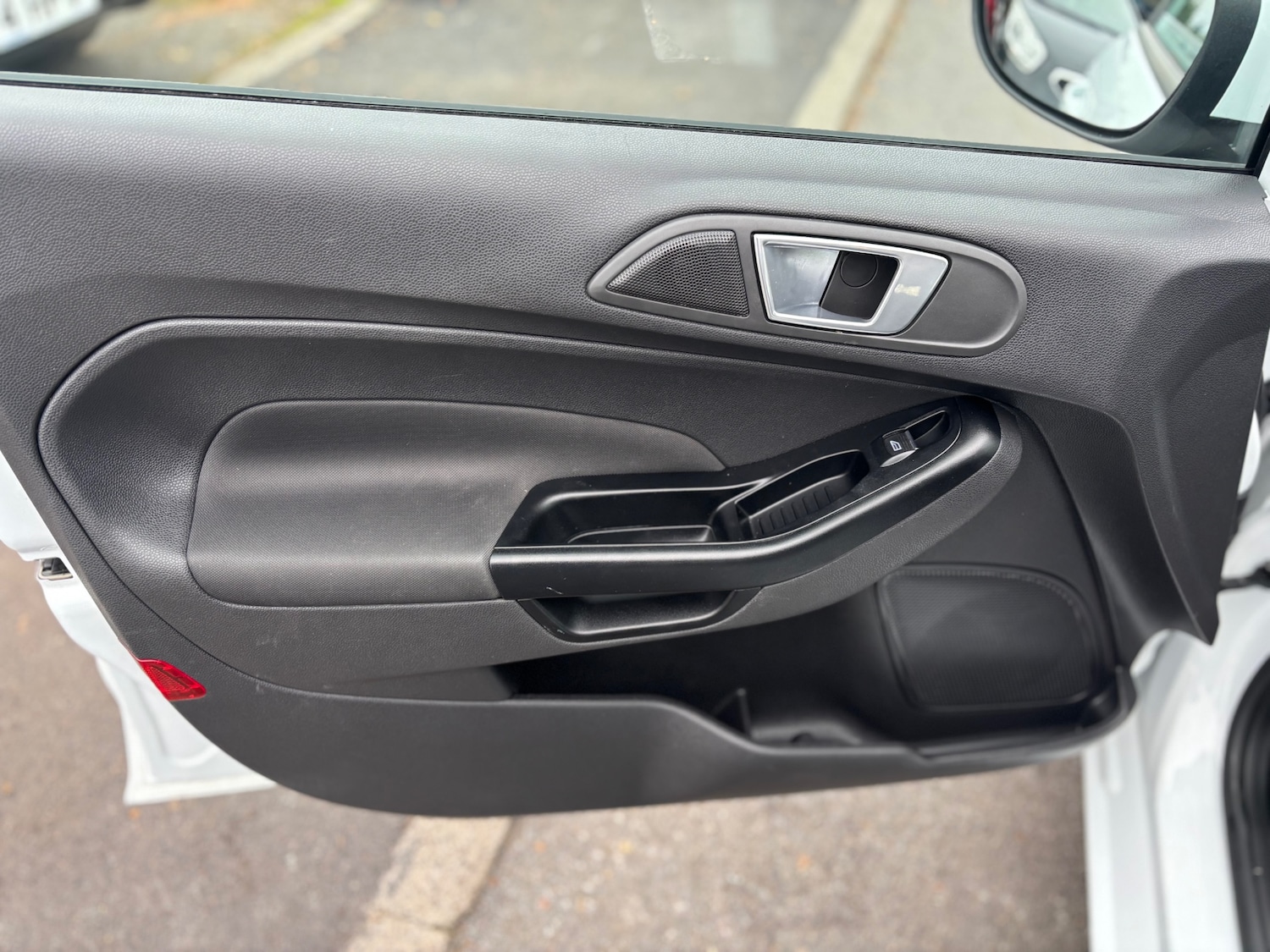 Used Ford Fiesta 2013 for sale - 76369432: Photo 16