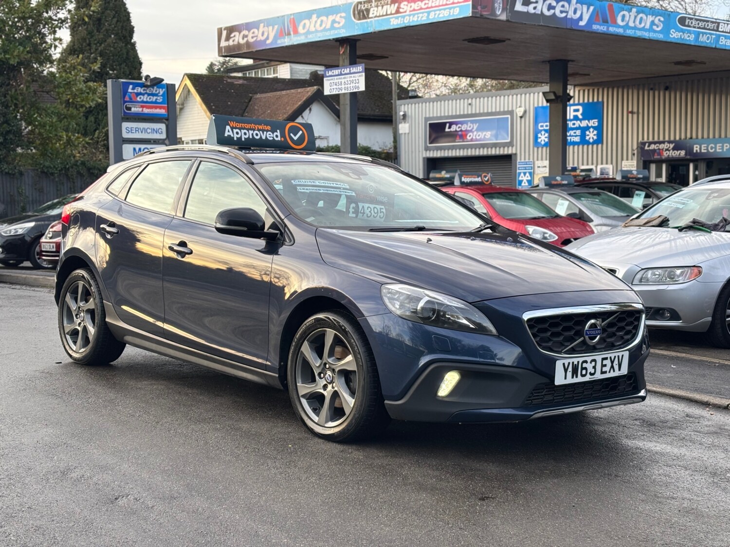 Used Volvo V40 2013 for sale - 76935492: Photo 1
