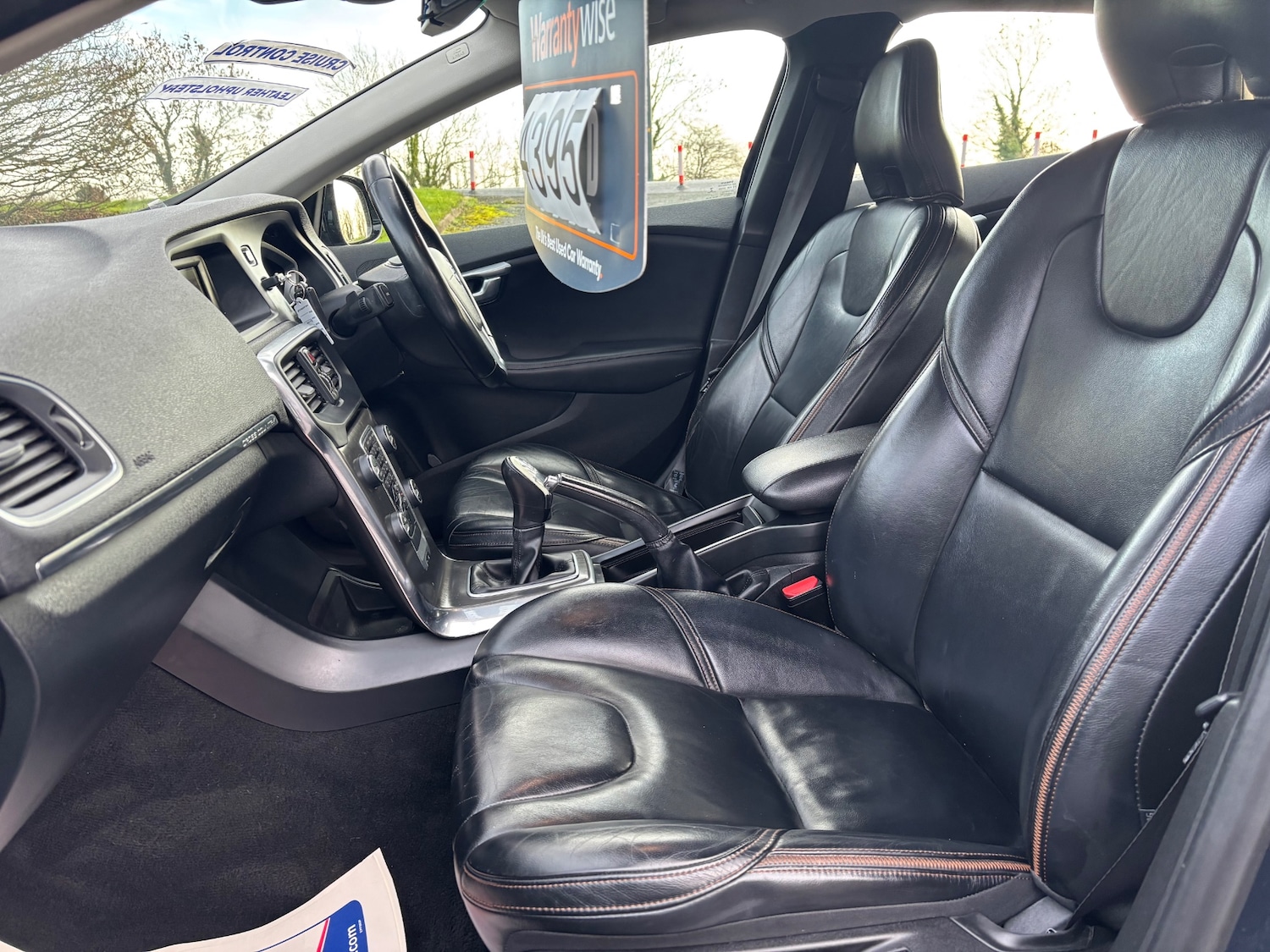 Used Volvo V40 2013 for sale - 76935492: Photo 19