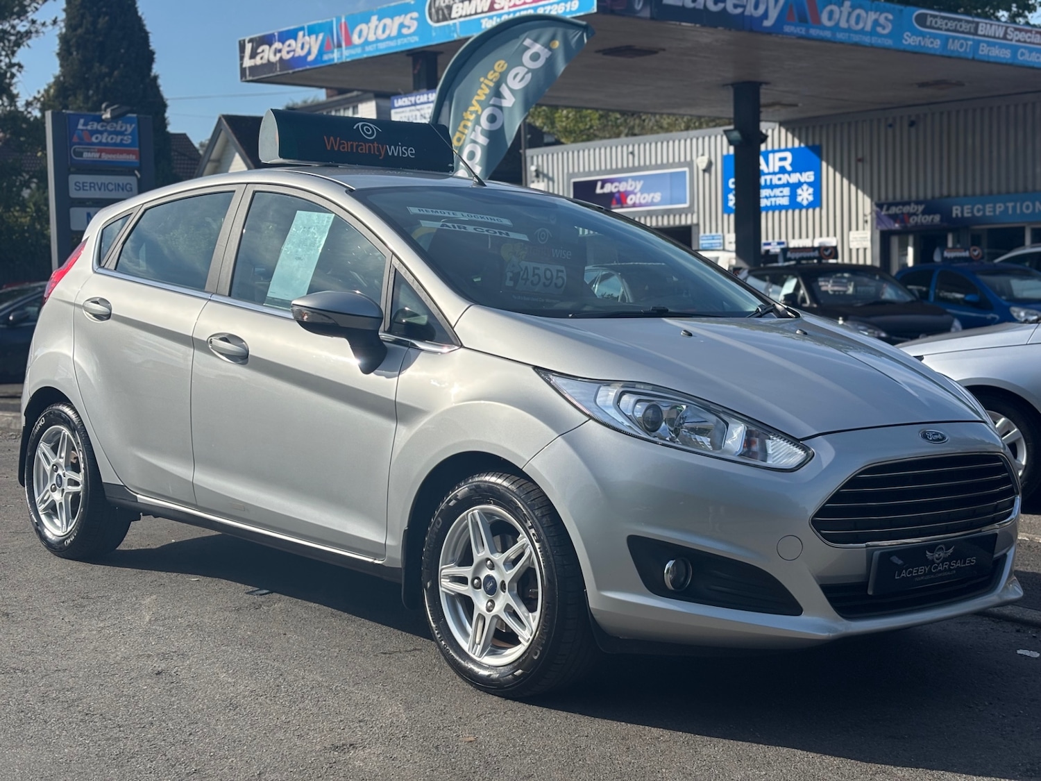 Used Ford Fiesta 2013 for sale - 76120469: Photo 1