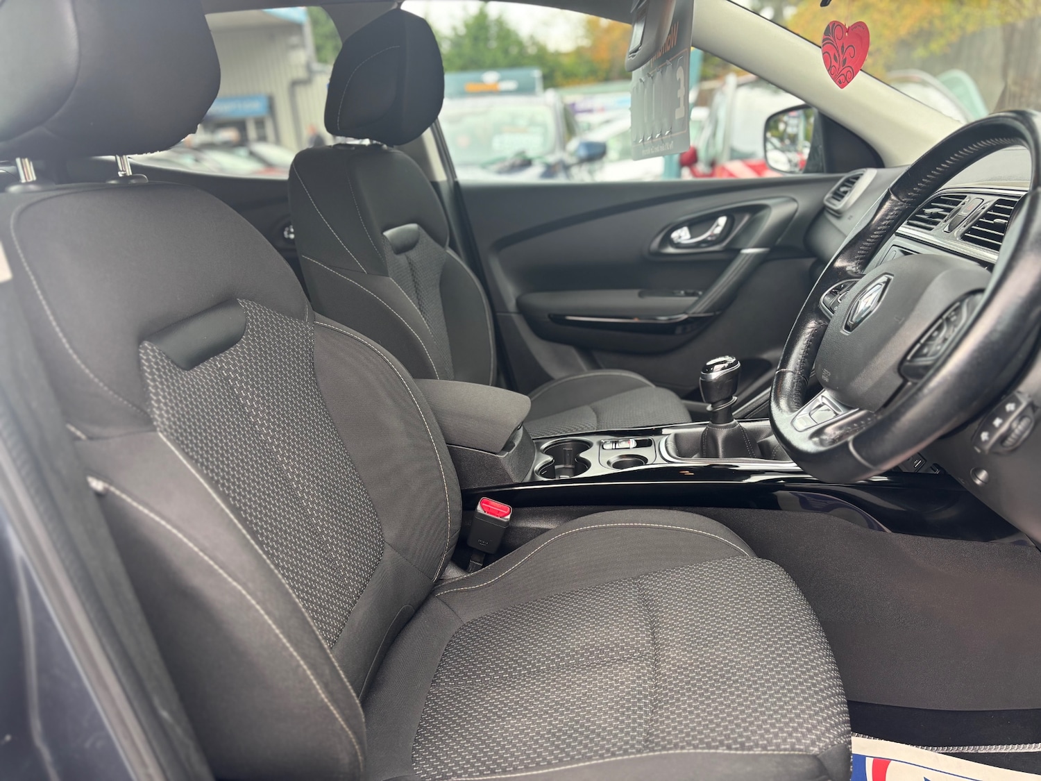 Used Renault Kadjar 2017 for sale - 76555287: Photo 9