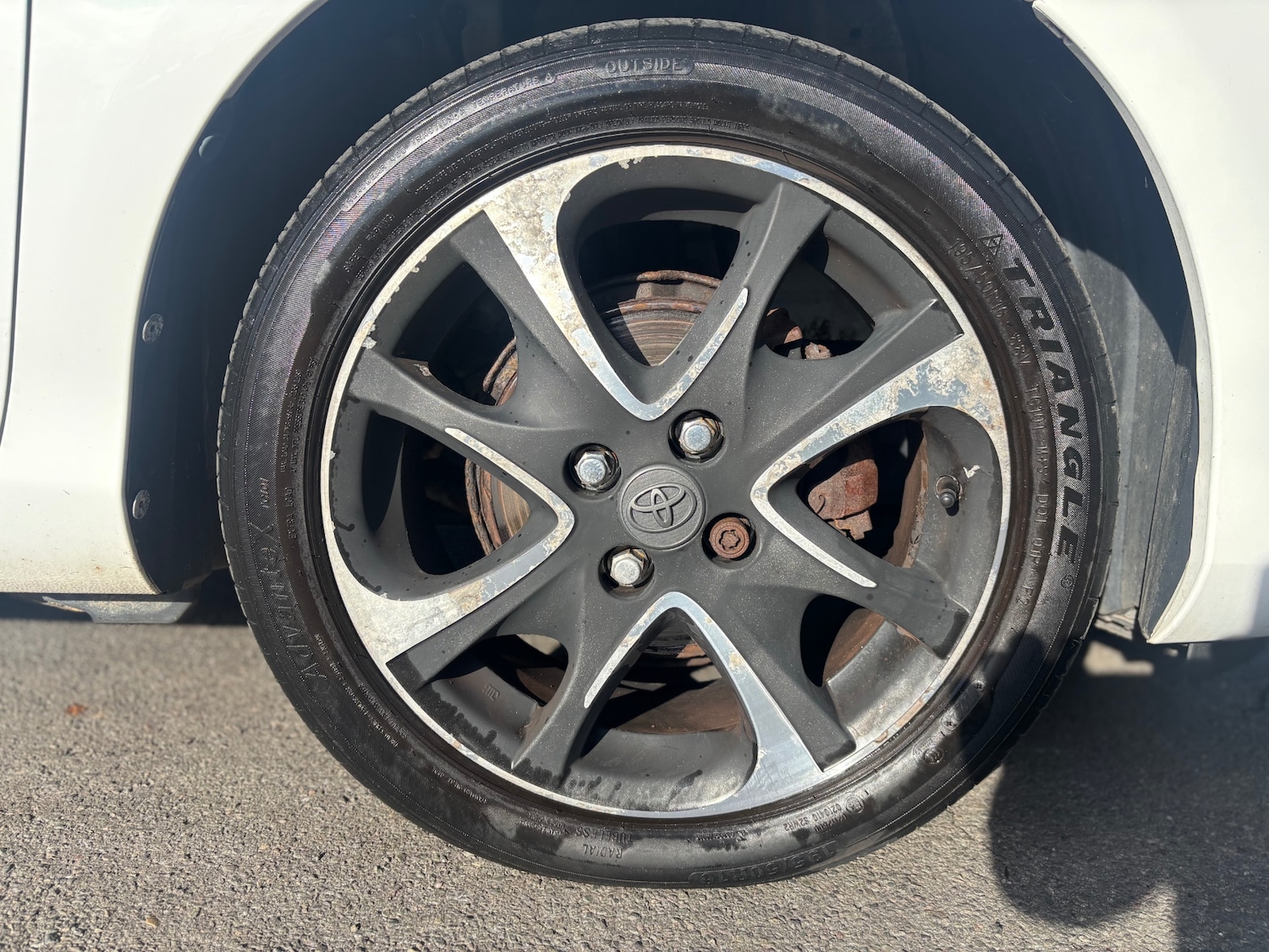 Used Toyota Yaris 2013 for sale - 76369421: Photo 16