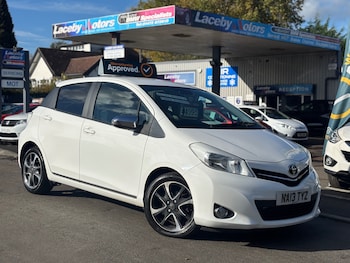 Used Toyota Yaris 2013 for sale - 76369421: Photo