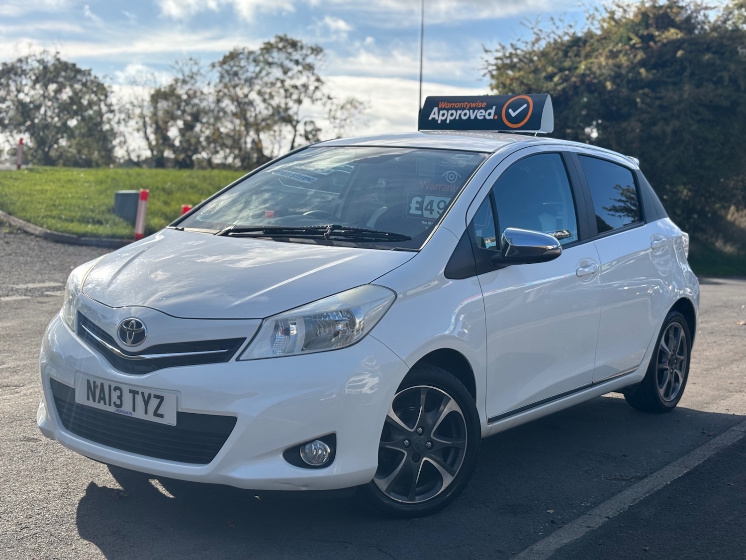 Used Toyota Yaris 2013 for sale - 76369421: Photo 3