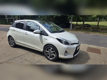 Used Toyota Yaris 2014 for sale - 79062290: Photo