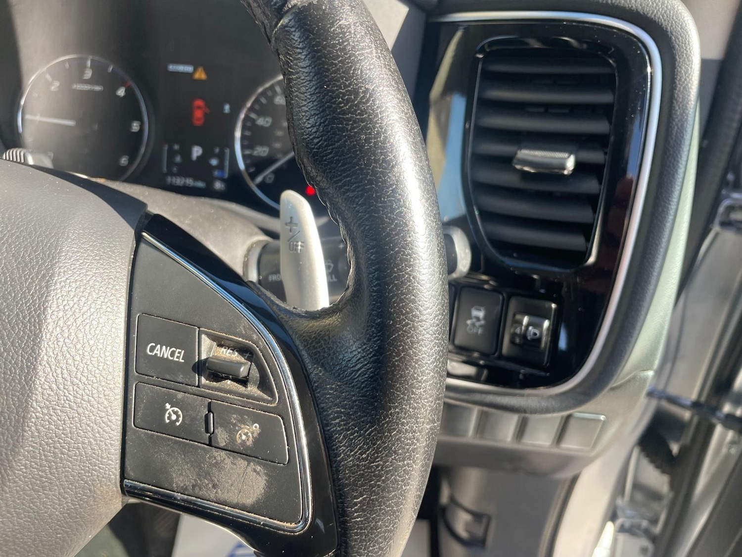 Used Mitsubishi Outlander 2016 for sale - 76887489: Photo 20