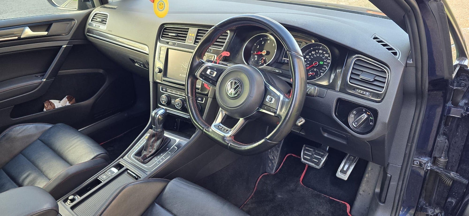 Used Volkswagen Golf 2014 for sale - 77163638: Photo 14