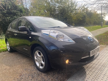 Used Nissan Leaf 2017 for sale - 77683986: Photo