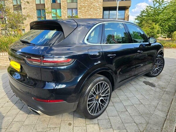 Used Porsche Cayenne 2018 for sale - 76072013: Photo 10