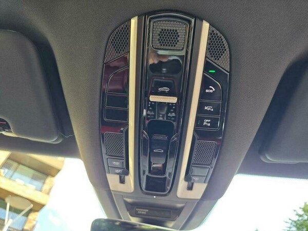 Used Porsche Cayenne 2018 for sale - 76072013: Photo 28