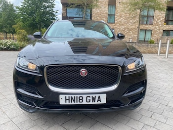 Used Jaguar F-Pace 2018 for sale - 79426443: Photo